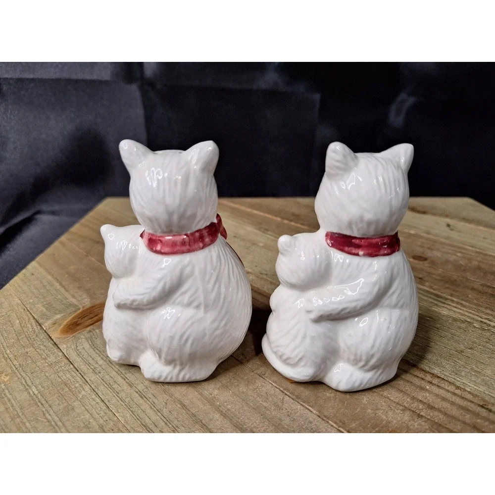 Vintage White Ceramic Cat and Kitten Salt and Pepper Shaker Set Red Bow Floral